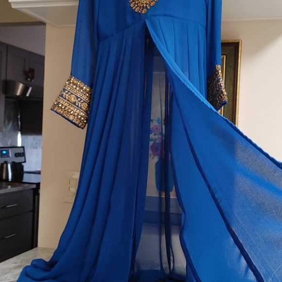 Vintage Dresses & Skirts - VTG Dramatic Chiffon with Gold Lamé Open Front Dress Size 2-6